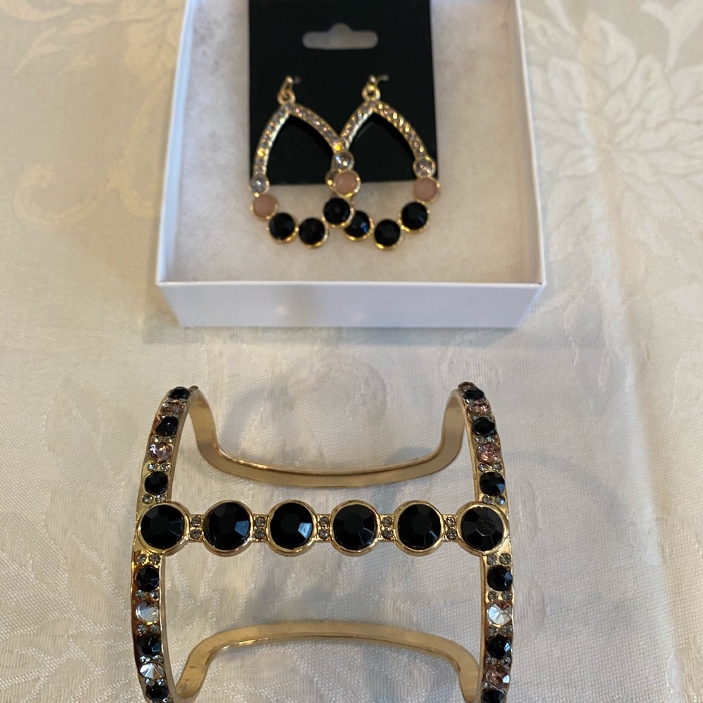 Drop Earrings & Cuff Bracelet Set
